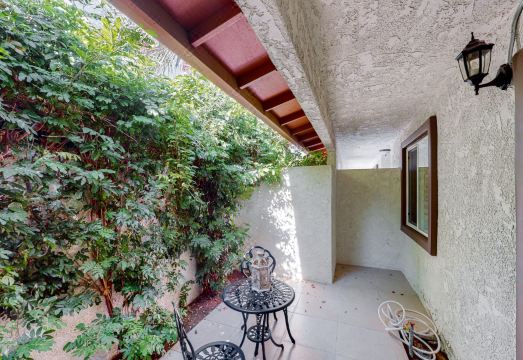 Gorgeous Palm Desert Oasis with Backyard Paradise, Pool, Spa & Private Casita Hotel Overview