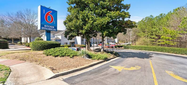 格鲁吉亚德卢斯- 亚特兰大 - 格温奈特广场 6 号开放式客房酒店(Studio 6 Extended Stay - Duluth, GA - Atlanta - Gwinnett Place)图片