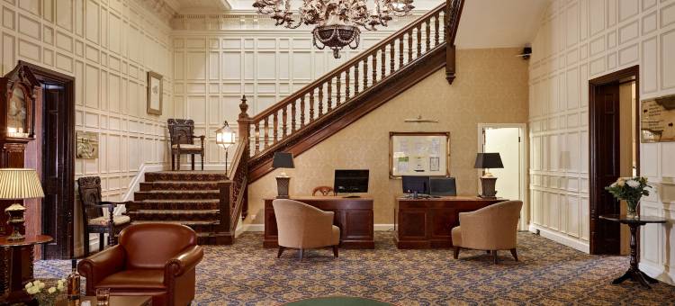 邓布尔顿大厅酒店(Dumbleton Hall Hotel)图片