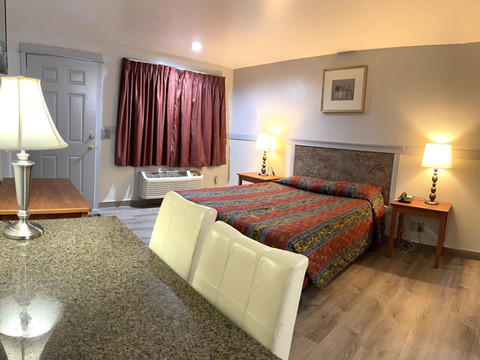 爱民顿翡翠最佳汽车旅馆