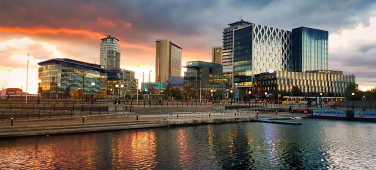 利物浦市马尔德隆酒店(Maldron Hotel Liverpool City Centre)图片