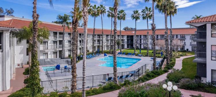 贝克斯菲尔德逸林酒店(DoubleTree by Hilton Bakersfield)图片