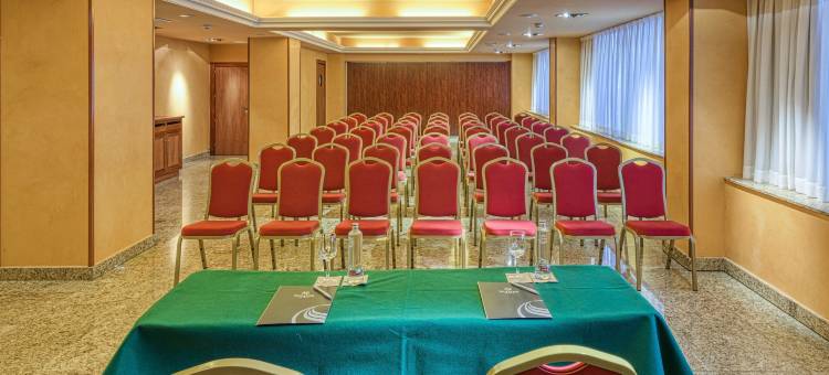 格拉纳达参议员水疗酒店(Senator Granada)图片