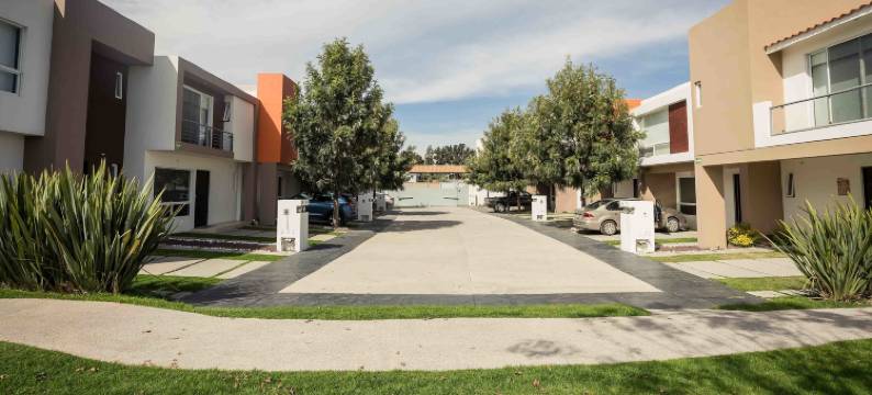 工业区佐那红木别墅长住酒店(Redwood Villas Zona Industrial San Luis Potosi)图片