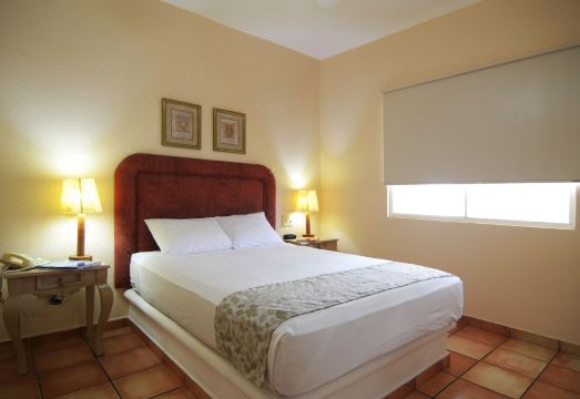 Suites Las Palmas Hotel Overview