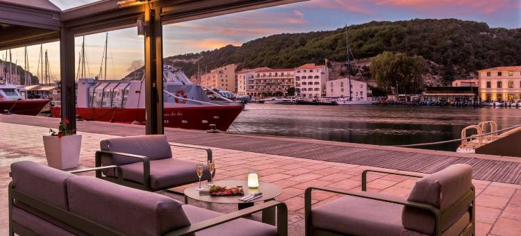 杜罗迪阿拉冈贝斯特韦斯特酒店(Best Western Hotel du Roy DAragon)图片