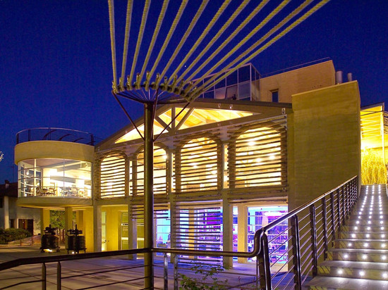 艾尔伯格坎缇尼阿斯凯丽酒店