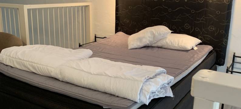 床铺与草原(Bäddar & Ängar)图片