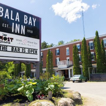 巴拉湾酒店(The Bala Bay Inn)图片