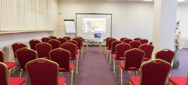 贝拉里亚度假村酒店(Hotel Belaria Resort - wellness, swimming pool)图片