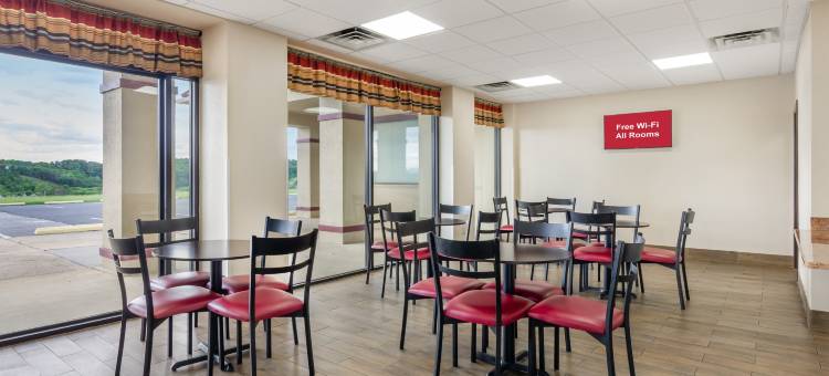 斯汤顿红顶酒店(Red Roof Inn Staunton)图片