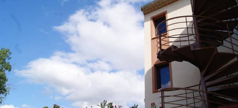 密内瓦康泰特餐厅酒店(Contact Hôtel le Minervois - Hôtel & Restaurant Au Nord de Carcassonne)图片