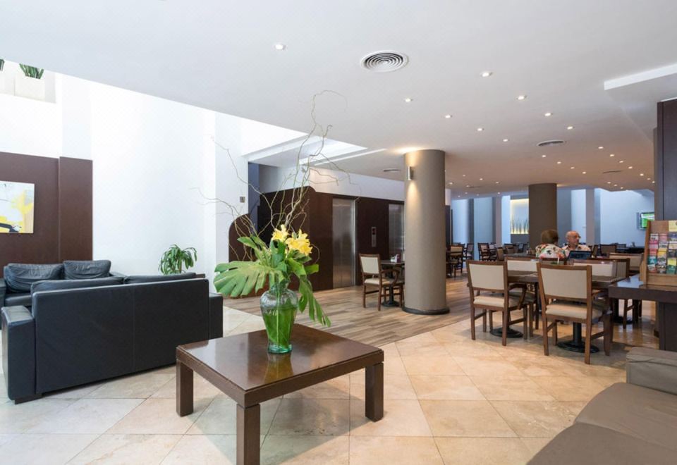 Urquiza Apart Hotel & Suites Hotel Overview