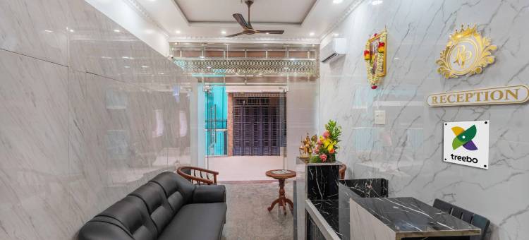 Treebo皇家广场，距离海滨海滩700米(Treebo Royal Plaza,700 MTS from Promenade Beach)图片