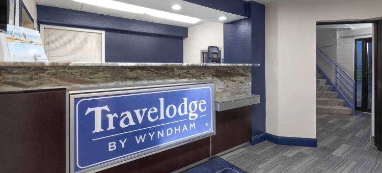 Travelodge by Wyndham Madison Heights MI图片