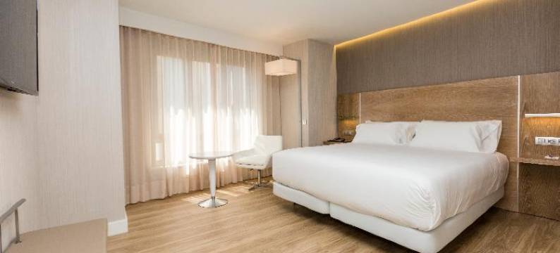 NH奥维耶多普林斯帕多酒店(NH Oviedo Principado)图片