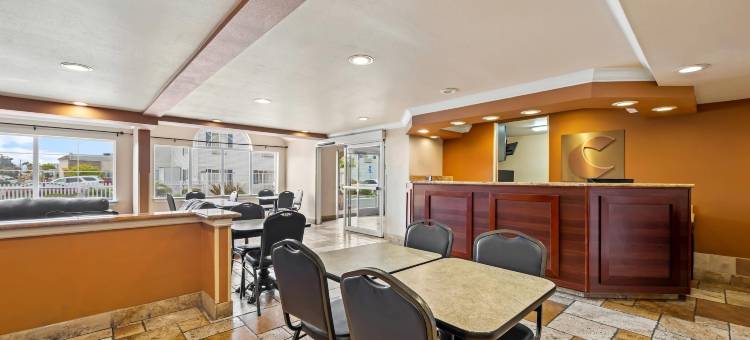 舒适套房酒店(Comfort Inn & Suites Salinas)图片