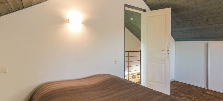 Villa with Pool & Views in Sérilhac图片