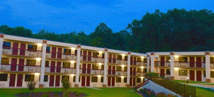 红顶套房酒店-柯玛斯阿森斯(Red Roof Inn & Suites Commerce - Athens)图片