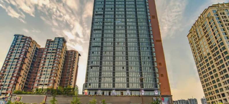 凤凰天骄酒店(成都望丛祠地铁站郫都客运中心店)图片