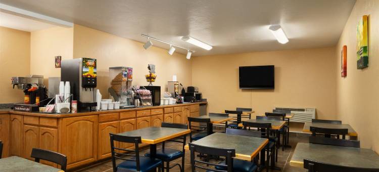 肯纳威克温德姆速8酒店(Super 8 by Wyndham Kennewick)图片