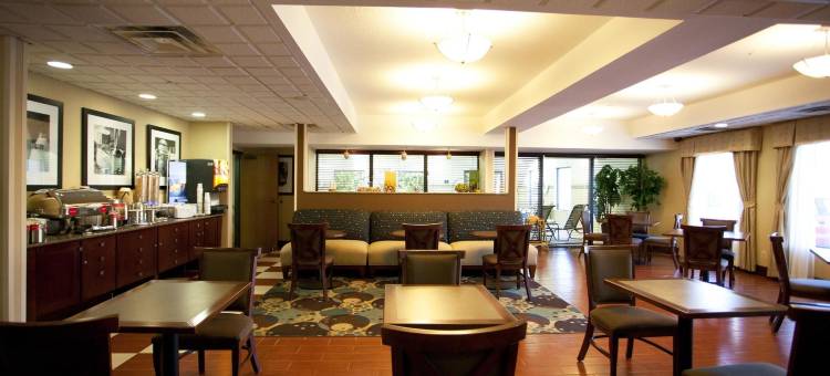 希尔顿欢朋酒店-休伦港(Hampton Inn Port Huron)图片