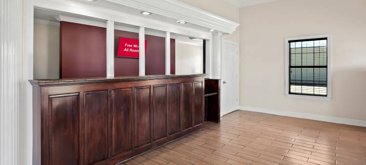 马斯尔肖尔斯红屋顶酒店(Red Roof Inn Muscle Shoals)图片