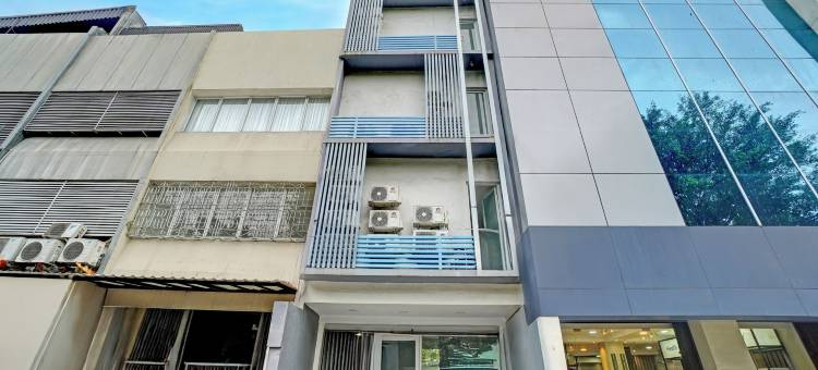 Capital O 94914 克马约兰旅馆(Capital O 94914 Kemayoran Guest House)图片