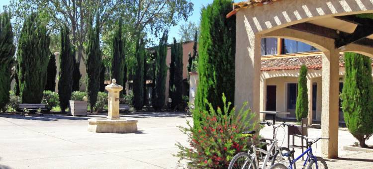 Provençal Parkside Haven图片