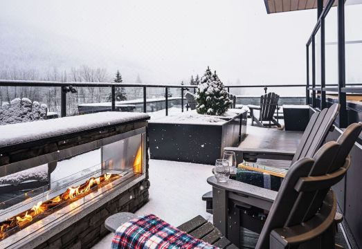 Wooley Bully Terrace Hotel Overview