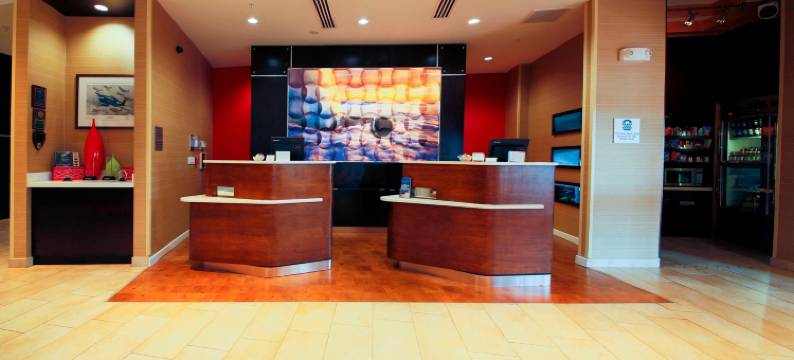 沃纳罗宾斯万怡酒店(Courtyard Warner Robins)图片