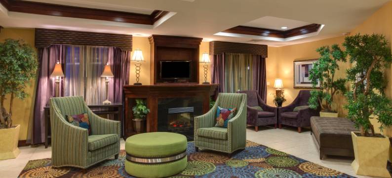 智选假日套房酒店塔中心新不伦瑞克(Holiday Inn Express & Suites TOWER CENTER NEW BRUNSWICK by IHG)图片