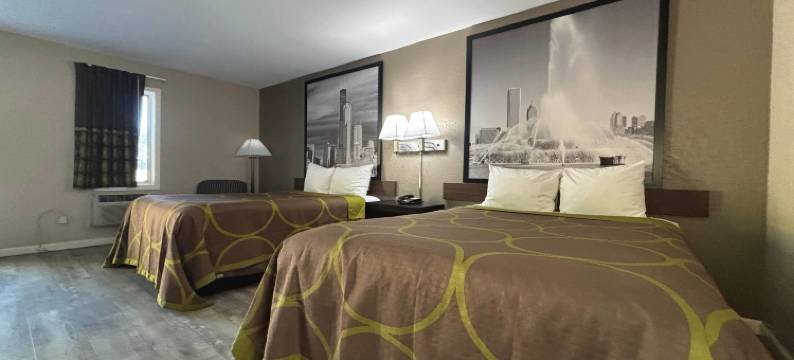 泰勒维尔速8酒店(Super 8 by Wyndham Taylorville IL)图片