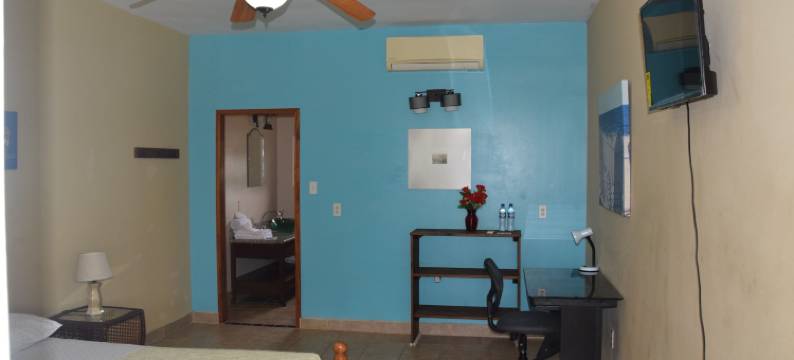 伯利兹斑博里奥旅馆(Bamboleo Inn Belize)图片