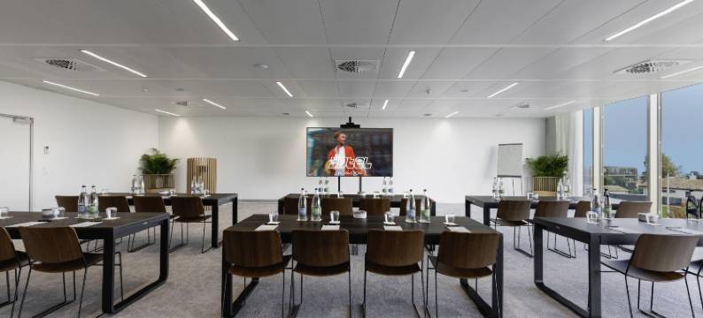 日内瓦湖优特尔酒店(Yotel Geneva Lake)图片