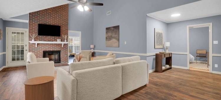 蒙哥马利的装修后带游戏室的家(Renovated Home With Game Room in Montgomery)图片