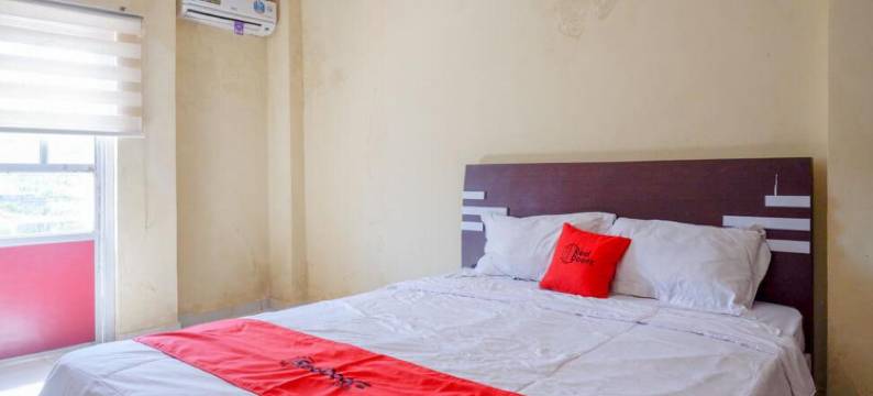 红多兹酒店@洛萨里区2号(RedDoorz @ Losari Area 2)图片