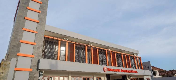 普禾加多苏姆皮尔阿努格拉城市景观酒店(Urbanview Sumampir Anugrah Purwokerto by RedDoorz)图片