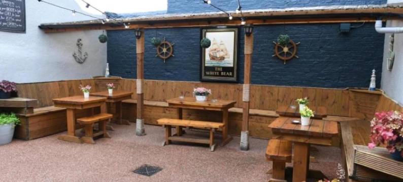 OYO 贝达尔的白熊酒店(OYO White Bear at Bedale)图片