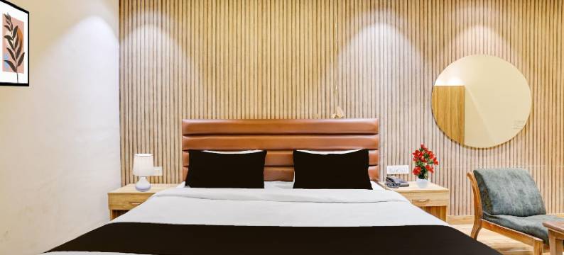 Super Townhouse Mohali Bus Terminal Formerly Hotel Hm Crystal图片