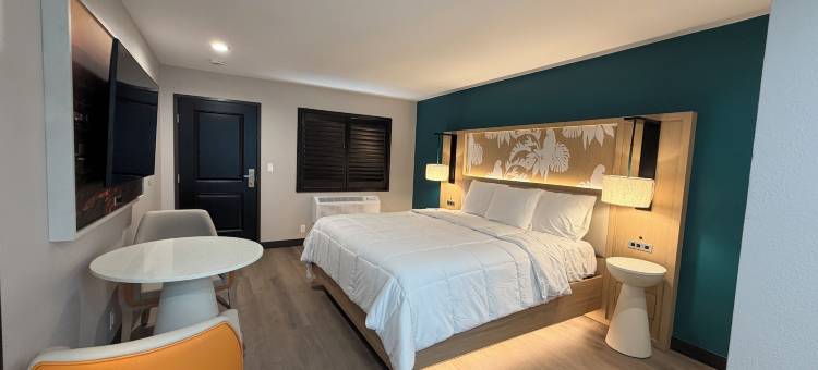 港湾旅馆(Harbor Bay Inn)图片