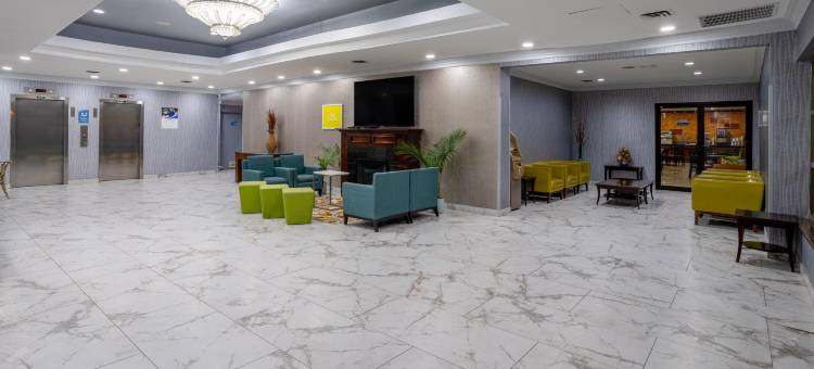 北伯根温德姆戴斯酒店(Days Hotel by Wyndham North Bergen /NYC Area)图片