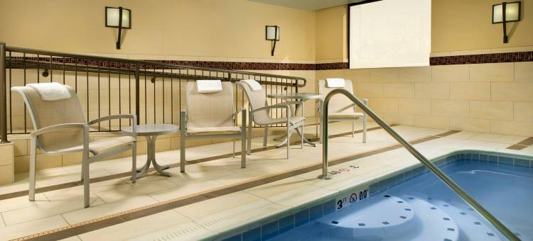 Holiday Inn Express 华尔(Holiday Inn Express WALDORF by IHG)图片