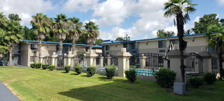 波特艾伦西部–路易斯安那州立大学体育场红屋顶旅馆(Red Roof Inn Port Allen West – LSU Stadium)图片