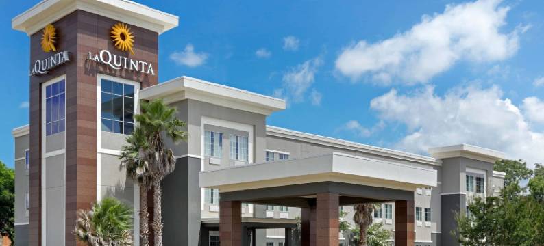 杰克森维尔拉昆塔温德姆套房酒店(La Quinta Inn & Suites by Wyndham Jacksonville TX)图片
