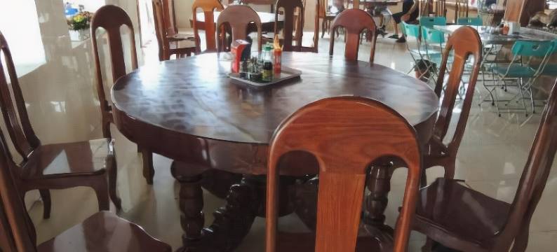 乌敦萨姆浴酒店&餐厅(Oudom Sambath Hotel & Restaurant)图片