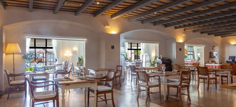 纳赫拉杜克酒店(Hotel Duque de Najera)图片