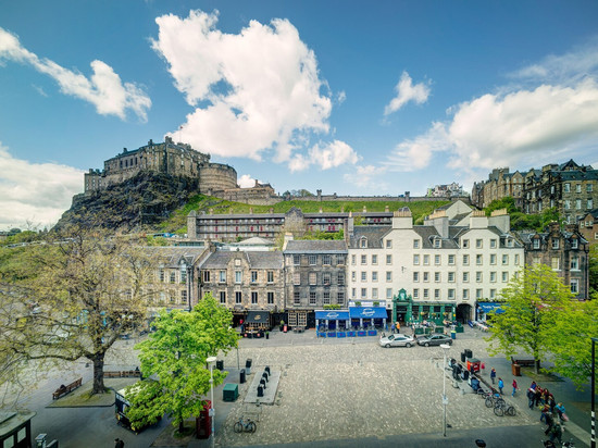 阿佩克斯格拉斯市场酒店