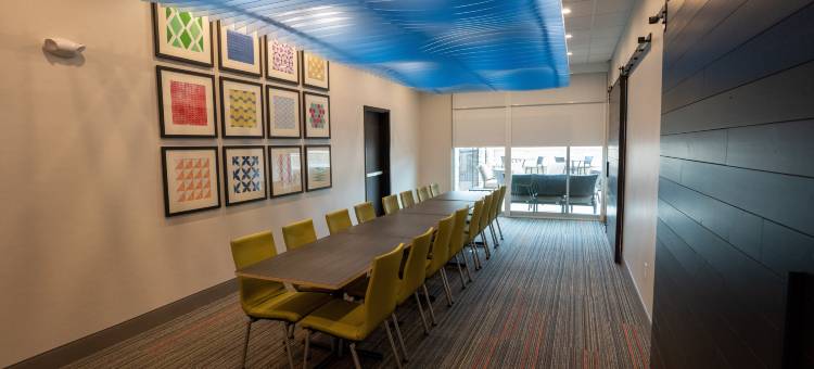 里奇堡智选假日套房酒店(Holiday Inn Express & Suites Richburg)图片