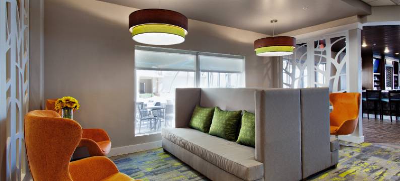 Holiday Inn & Suites 代托纳比奇上的海洋(Holiday Inn & Suites DAYTONA BEACH ON THE OCEAN by IHG)图片